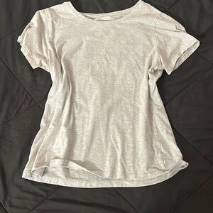 Old navy tee